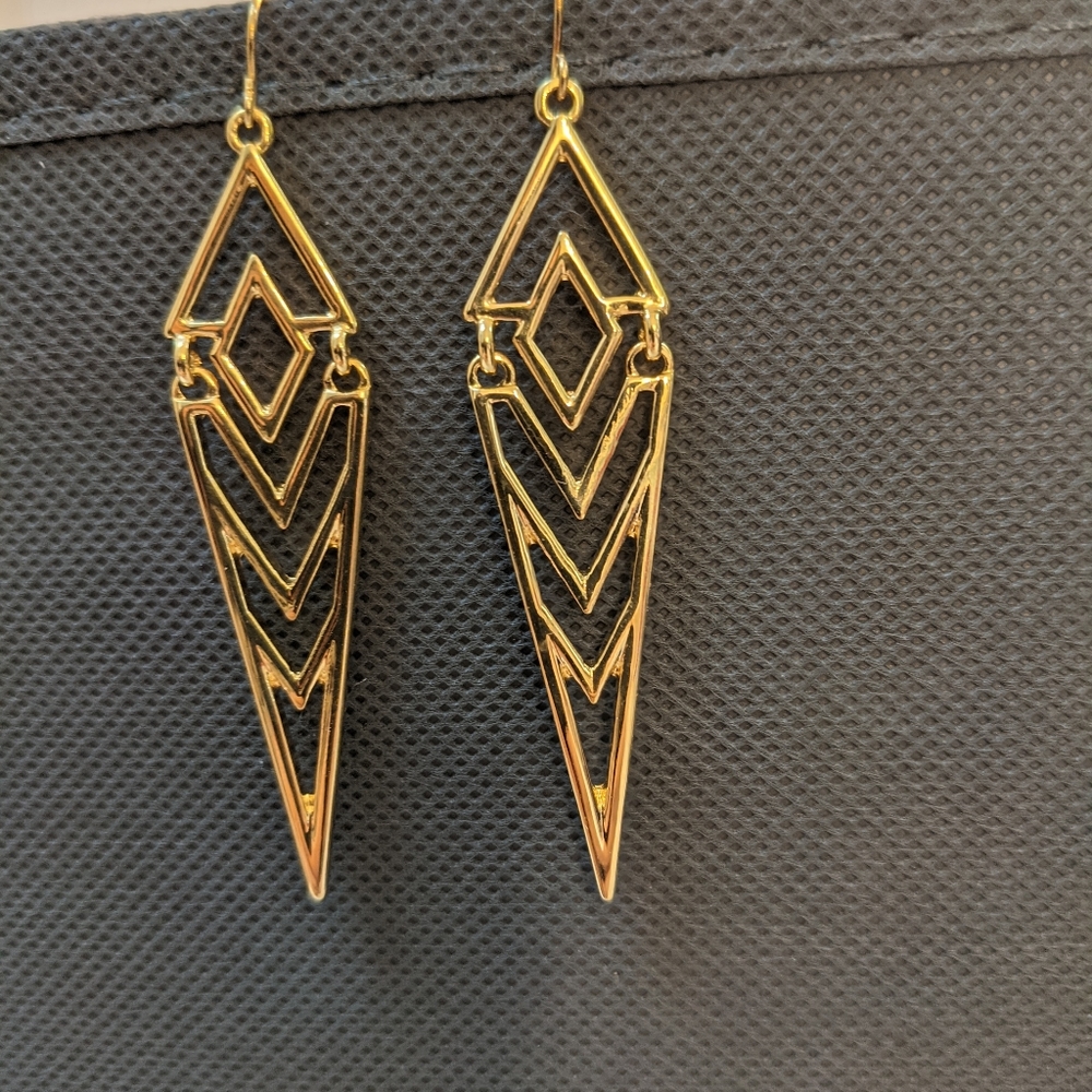 Gold dangles